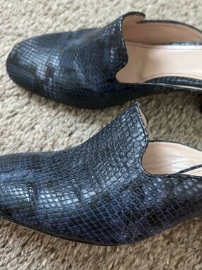 Barneys New York Black Snake-Embossed Leather Slip-On Mules Size 40.5